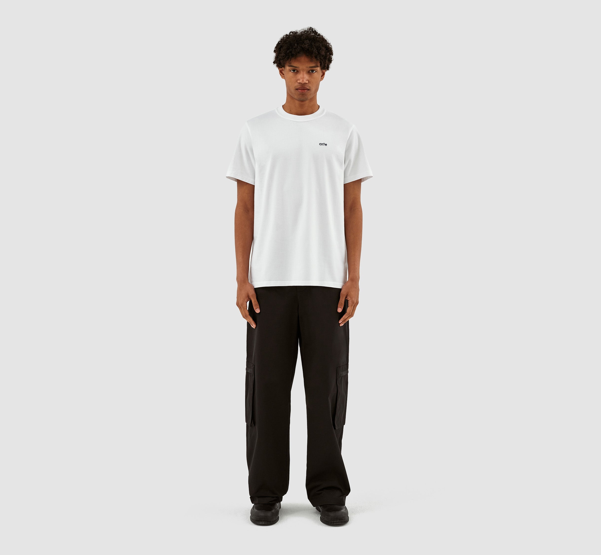 Taut Back Heart T-shirt - Blanc