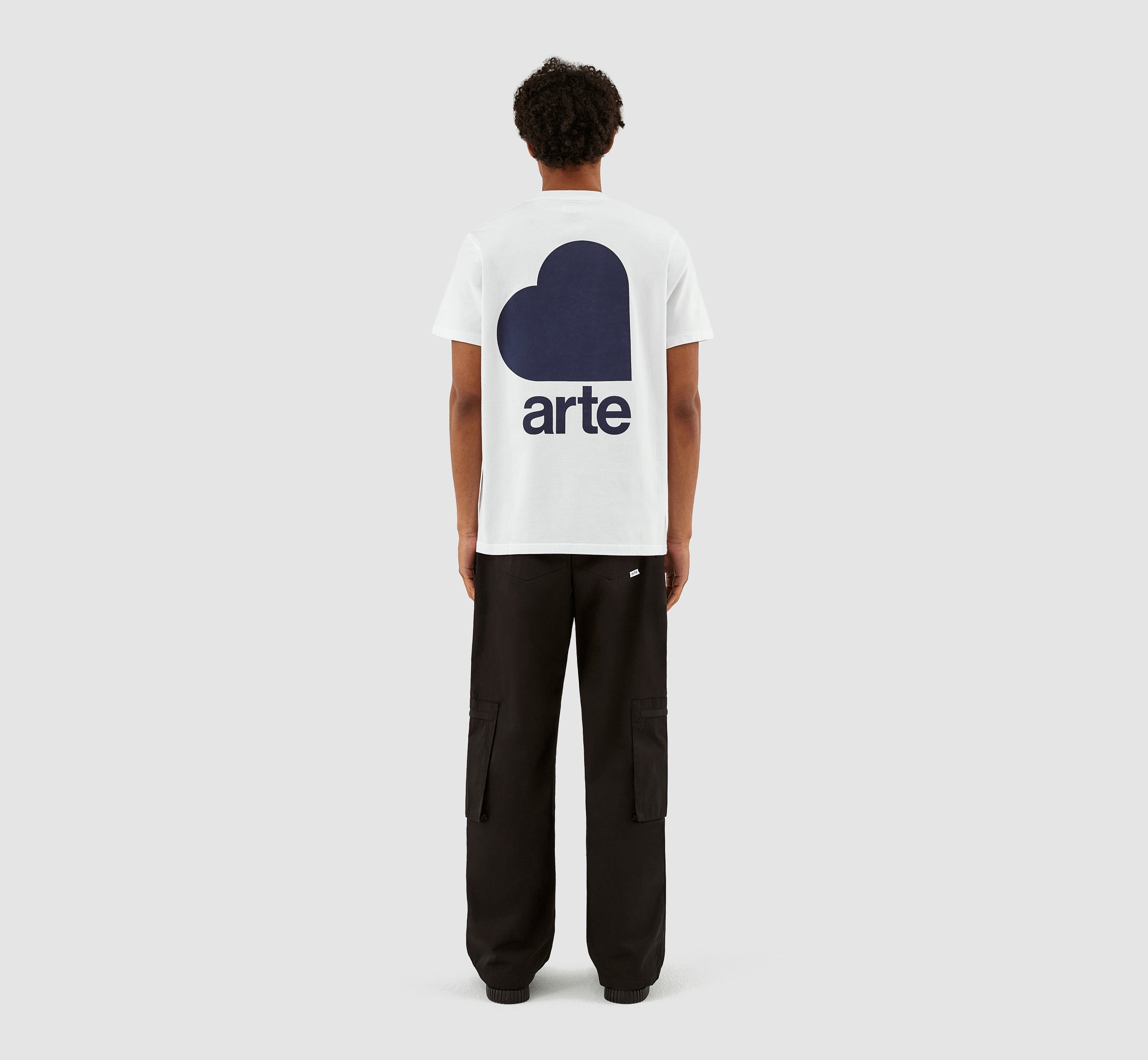 Taut Back Heart T-shirt - Blanc